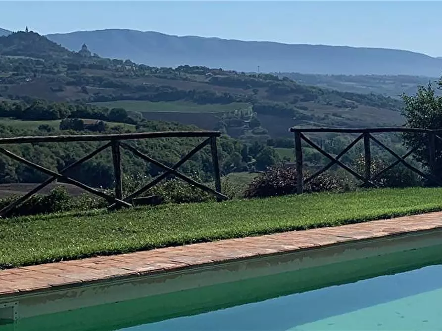 Immagine 3 di Rustico / casale in vendita  in Voc. Canonica Vecchia, 74/F a Todi