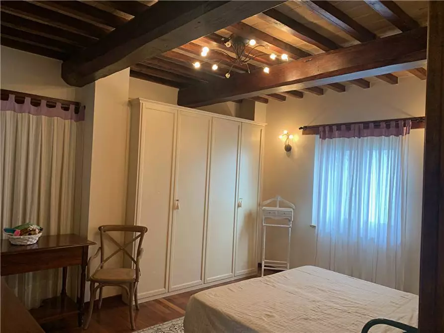Immagine 9 di Rustico / casale in vendita  in Voc. Canonica Vecchia, 74/F a Todi