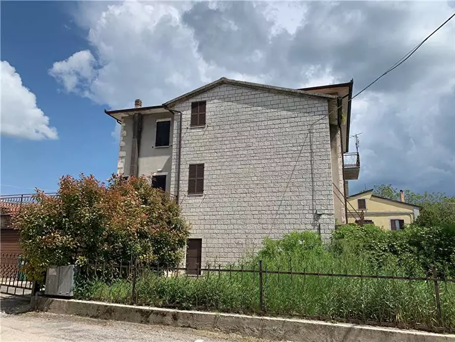 Immagine 2 di Appartamento in vendita  in Via Roma a Gualdo Cattaneo