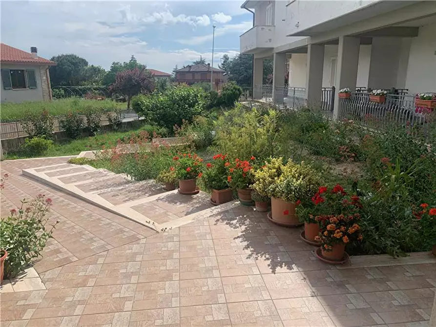 Immagine 4 di Appartamento in vendita  in Via Del Campanile, 54/1 a Gualdo Cattaneo