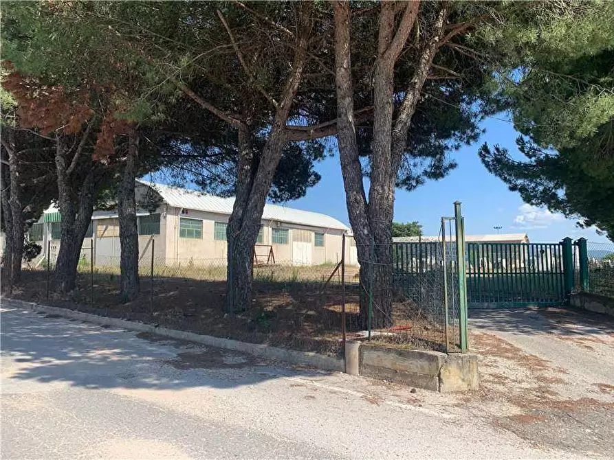 Immagine 2 di Capannone industriale in vendita  in Via Dell'Artigianato, 12 a Gualdo Cattaneo