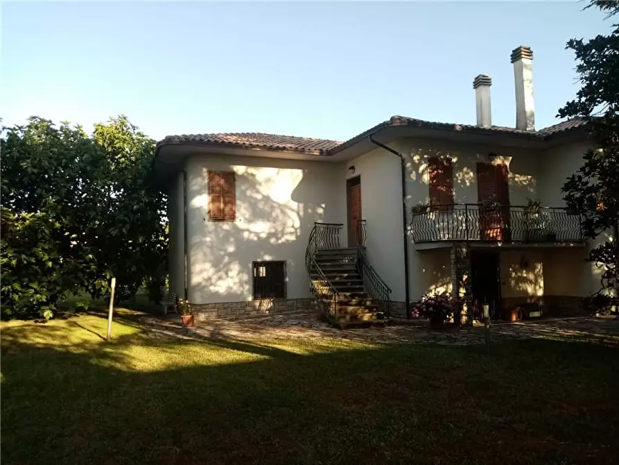 Immagine 3 di Casa bifamiliare in vendita  in Via Roma, 49 a Gualdo Cattaneo