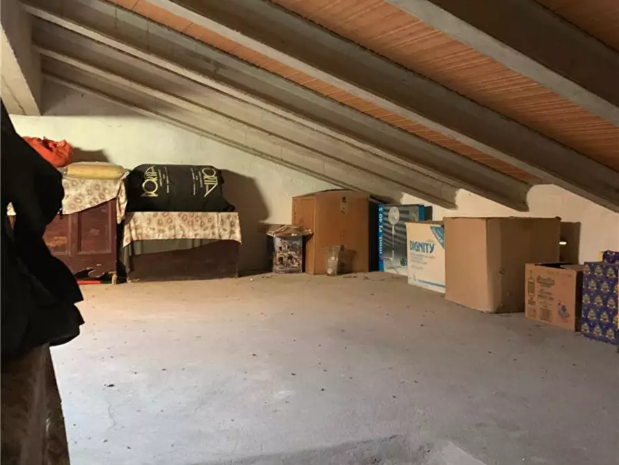 Immagine 12 di Porzione di casa in vendita  in Voc. Cacciano a Todi