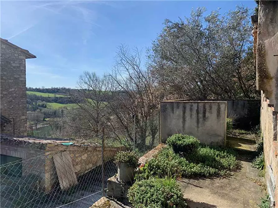 Immagine 3 di Porzione di casa in vendita  in Voc. Cacciano a Todi