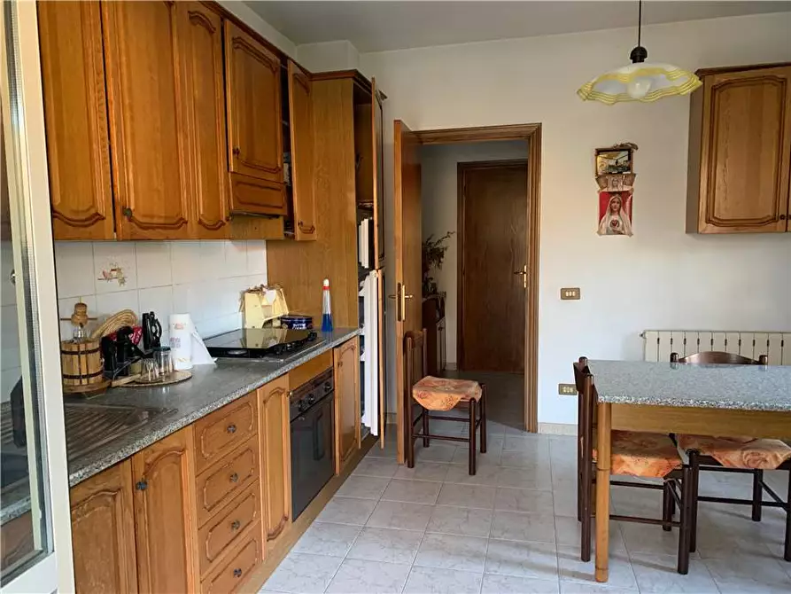 Immagine 11 di Casa bifamiliare in vendita  in Loc. Viepri a Massa Martana