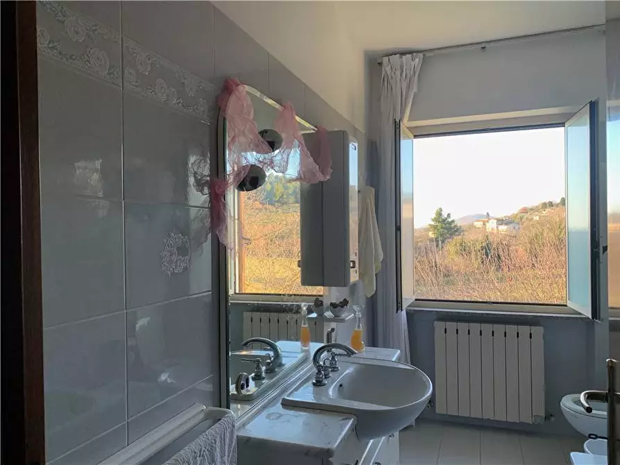 Immagine 16 di Casa bifamiliare in vendita  in Loc. Viepri a Massa Martana