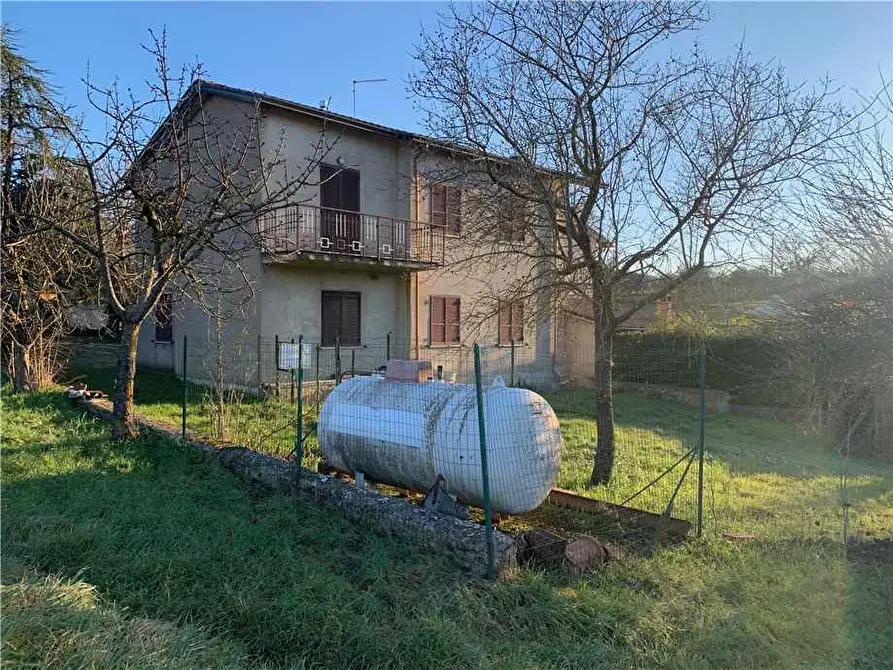 Immagine 19 di Casa bifamiliare in vendita  in Loc. Viepri a Massa Martana