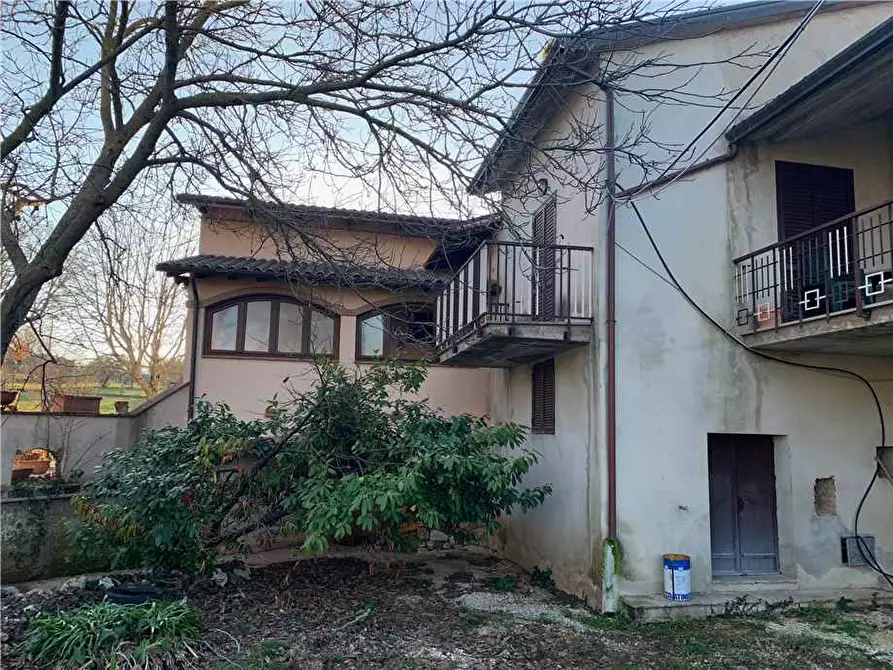 Immagine 2 di Casa bifamiliare in vendita  in Loc. Viepri a Massa Martana