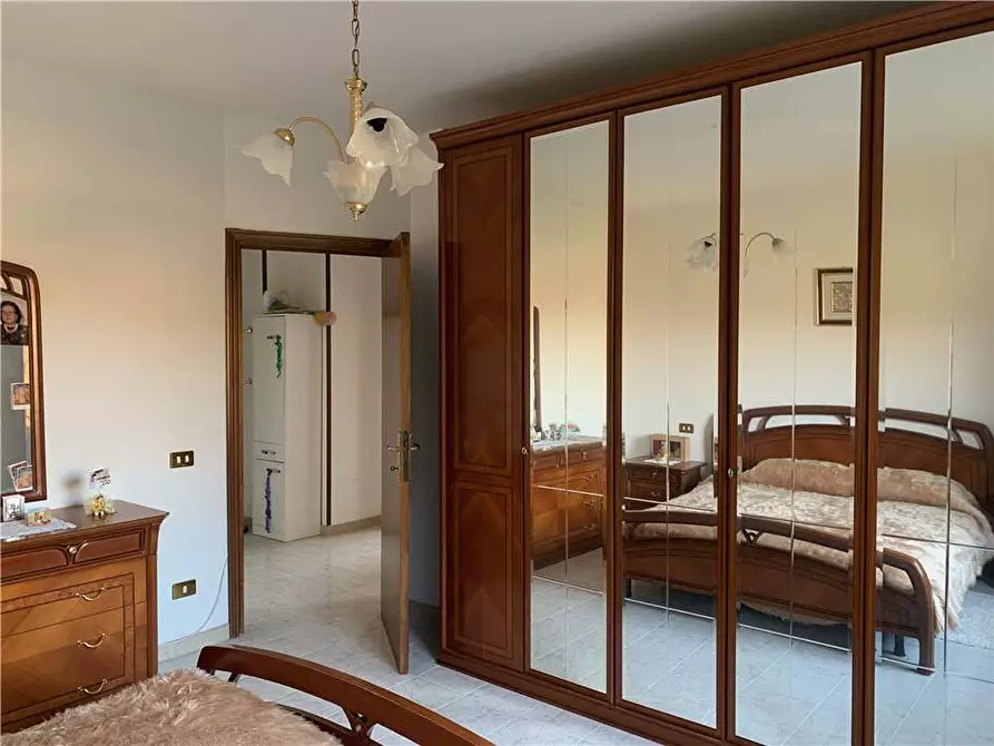 Immagine 6 di Casa bifamiliare in vendita  in Loc. Viepri a Massa Martana