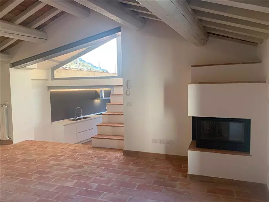 Immagine 7 di Stabile in vendita  in Via G. Garibaldi, 9 a Gualdo Cattaneo
