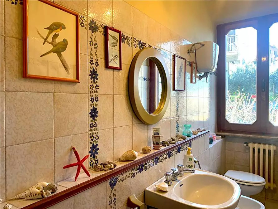 Immagine 21 di Villa in vendita  in Via Roma, 19 a Collazzone