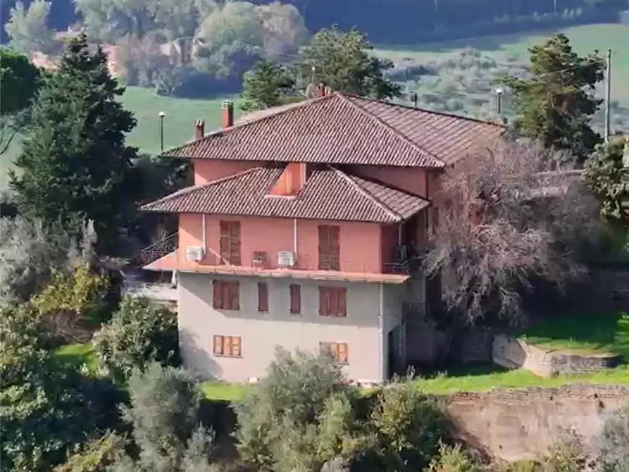 Immagine 24 di Villa in vendita  in Via Roma, 19 a Collazzone