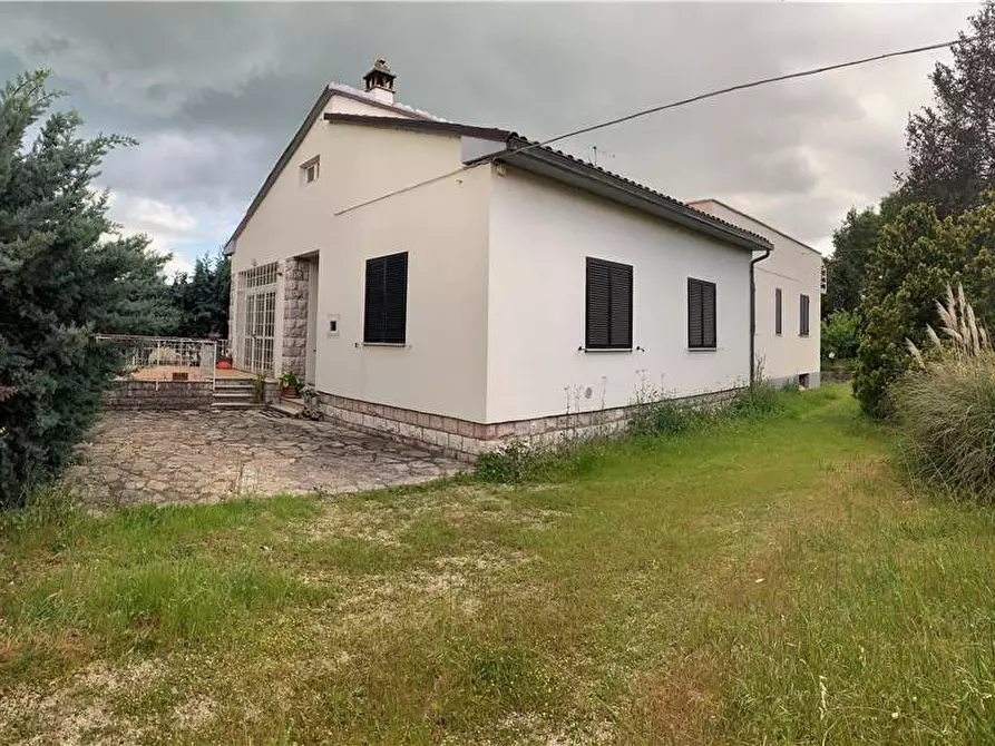 Immagine 1 di Villa in vendita  in Fraz. Grutti Via Torino a Gualdo Cattaneo