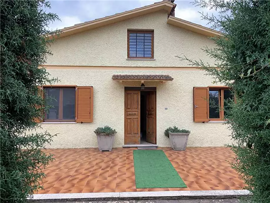 Immagine 1 di Villa in vendita  in Via Aschianghi, 5 a San Venanzo