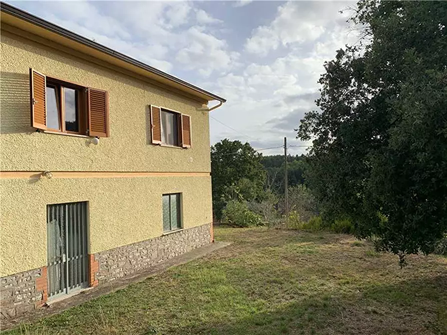 Immagine 5 di Villa in vendita  in Via Aschianghi, 5 a San Venanzo