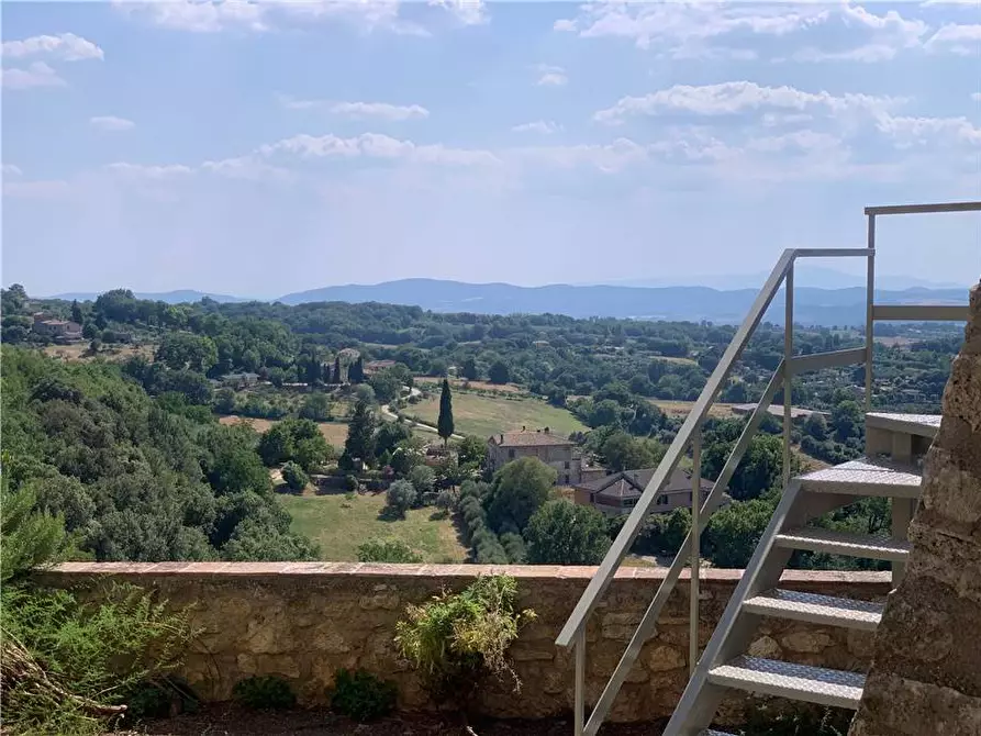 Immagine 1 di Stabile in vendita  in Via Santa Caterina, 16 a Acquasparta