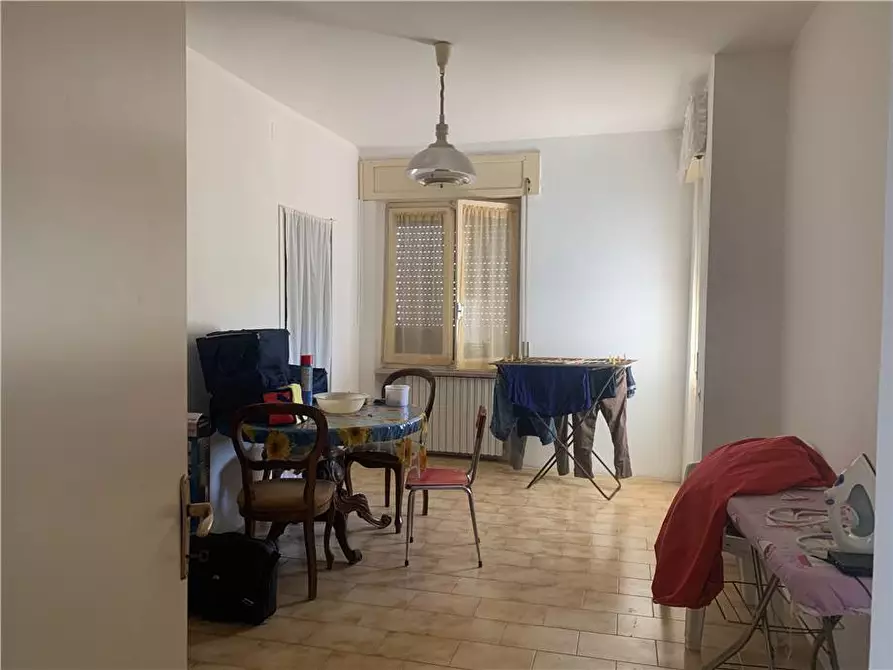Immagine 10 di Stabile in vendita  in Via Collesecco, 51 a Gualdo Cattaneo