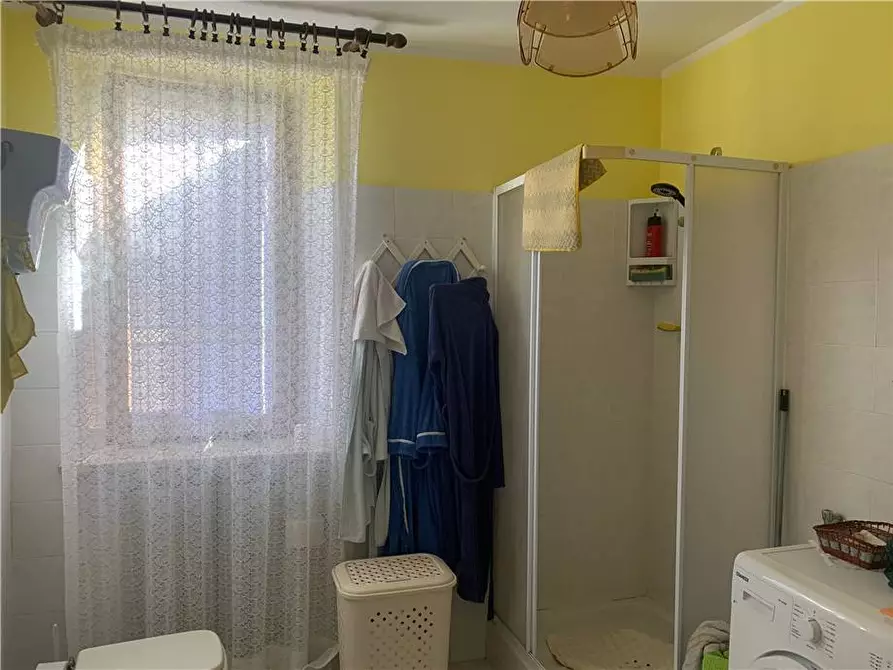 Immagine 14 di Stabile in vendita  in Via Collesecco, 51 a Gualdo Cattaneo