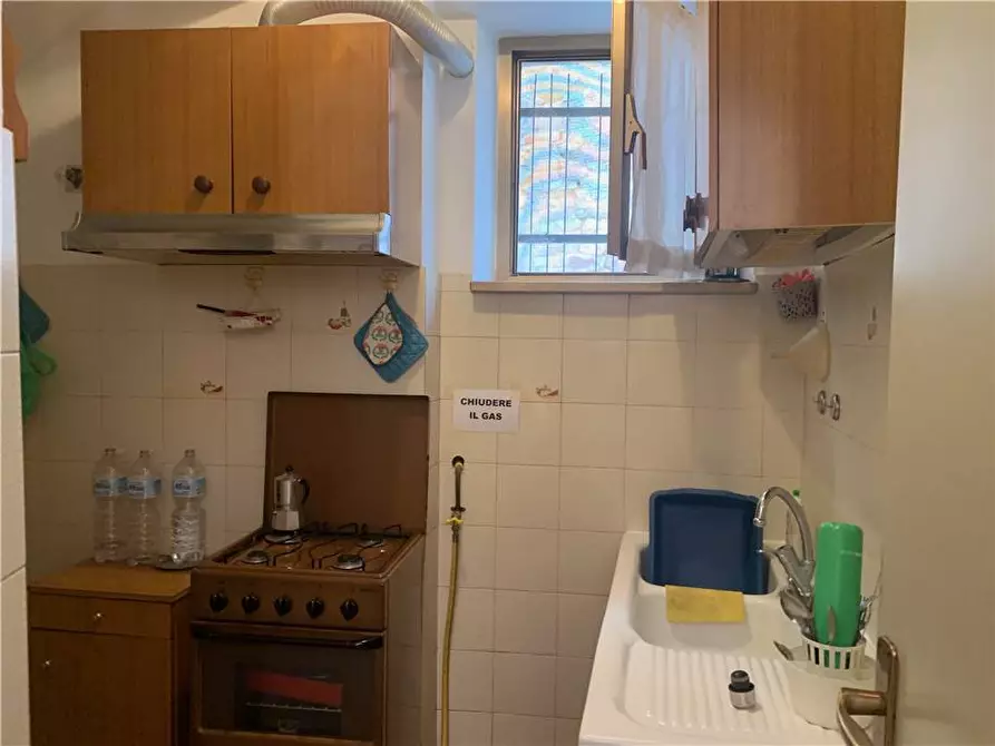 Immagine 6 di Stabile in vendita  in Via Collesecco, 51 a Gualdo Cattaneo