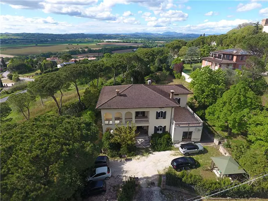 Immagine 5 di Villa in vendita  in Fraz. Via Tevere, 20 a Collazzone