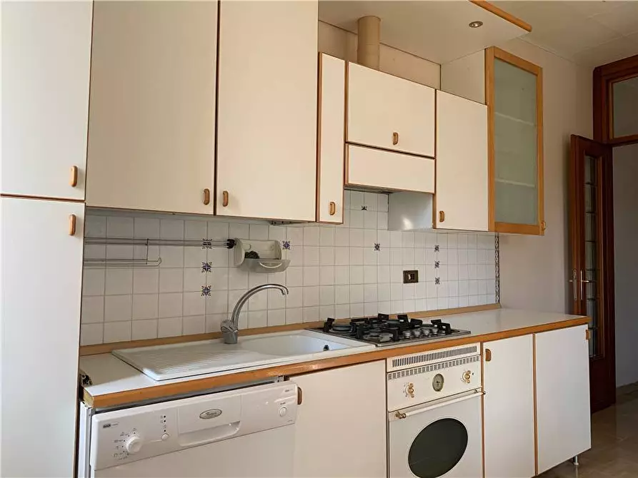 Immagine 17 di Appartamento in vendita  in Via VITTORIO EMANUELE, 38 a Gualdo Cattaneo