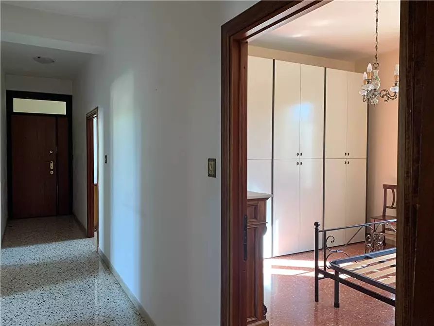 Immagine 27 di Appartamento in vendita  in Via VITTORIO EMANUELE, 38 a Gualdo Cattaneo