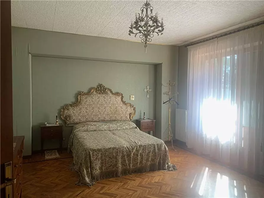 Immagine 14 di Villa in vendita  in Via Belvedere, 12 a Gualdo Cattaneo