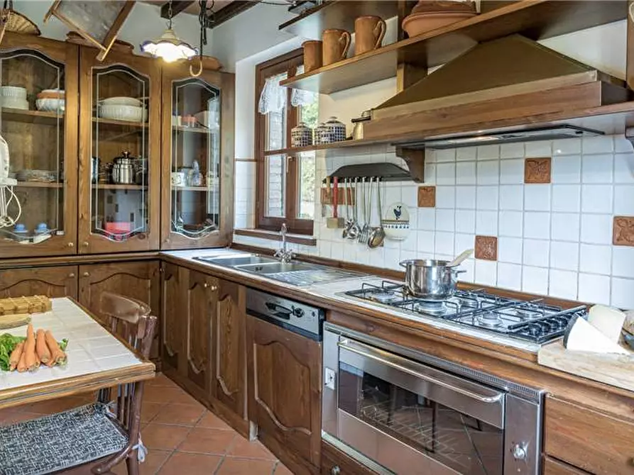Immagine 22 di Rustico / casale in vendita  in Fraz. GRUTTI a Gualdo Cattaneo
