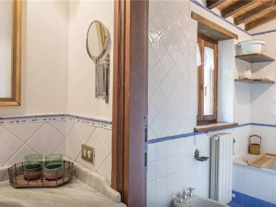 Immagine 25 di Rustico / casale in vendita  in Fraz. GRUTTI a Gualdo Cattaneo