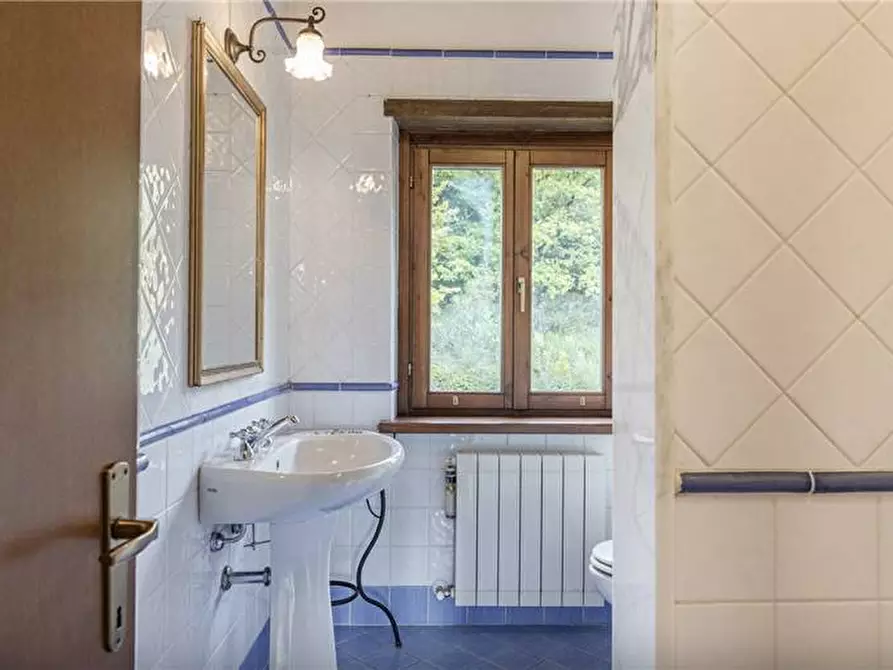 Immagine 33 di Rustico / casale in vendita  in Fraz. GRUTTI a Gualdo Cattaneo