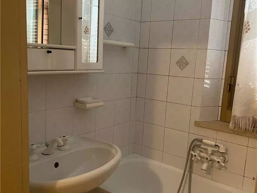Immagine 11 di Porzione di casa in vendita  in Via Roma, 73 a Gualdo Cattaneo