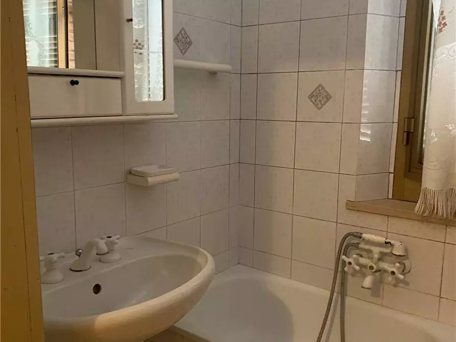 Immagine 13 di Porzione di casa in vendita  in Via Roma, 73 a Gualdo Cattaneo
