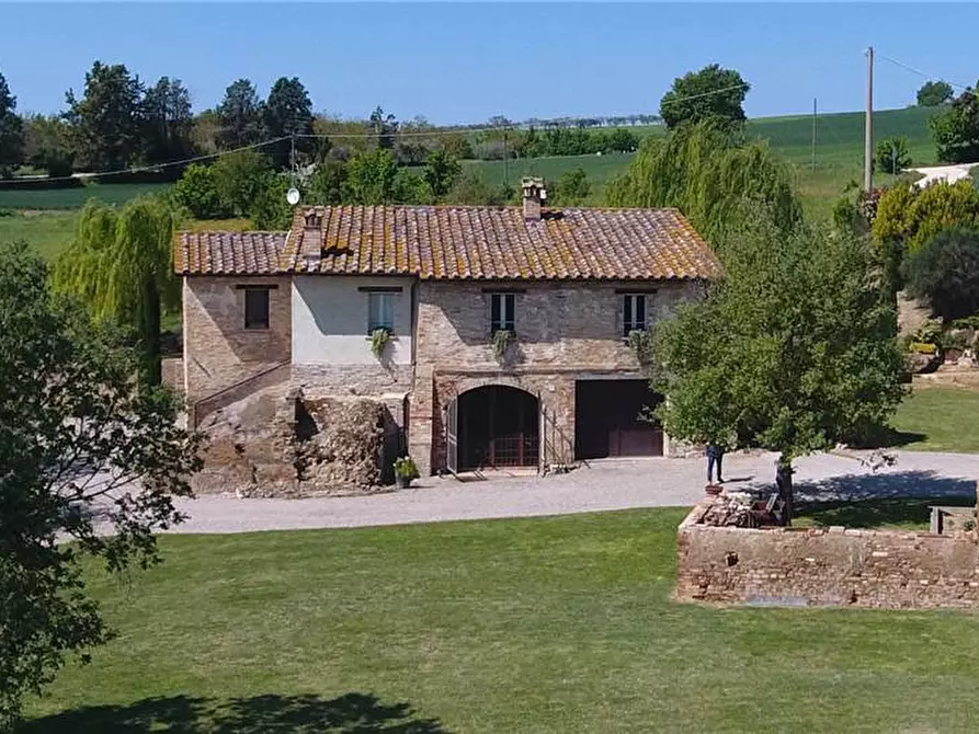 Immagine 1 di Rustico / casale in vendita  in Voc. Selva, 11 a Marsciano