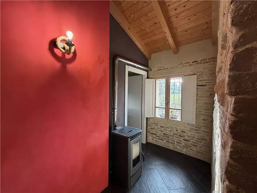 Immagine 17 di Rustico / casale in vendita  in Voc. Selva, 11 a Marsciano