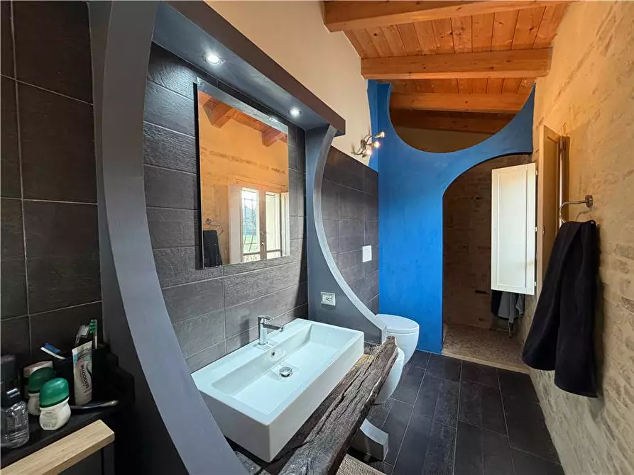 Immagine 18 di Rustico / casale in vendita  in Voc. Selva, 11 a Marsciano