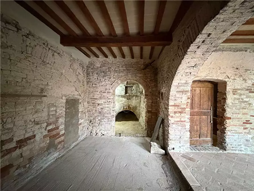 Immagine 21 di Rustico / casale in vendita  in Voc. Selva, 11 a Marsciano