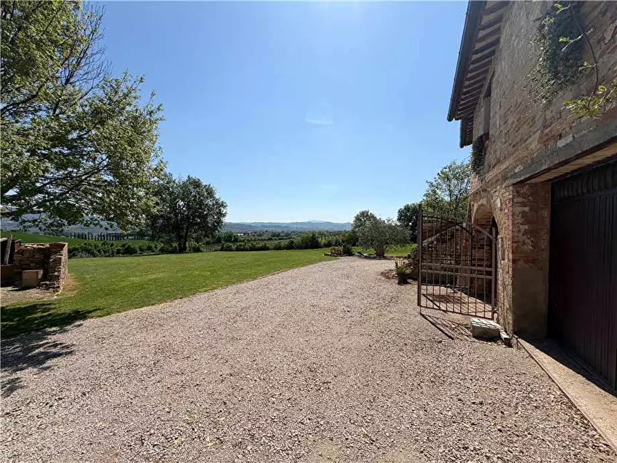 Immagine 26 di Rustico / casale in vendita  in Voc. Selva, 11 a Marsciano