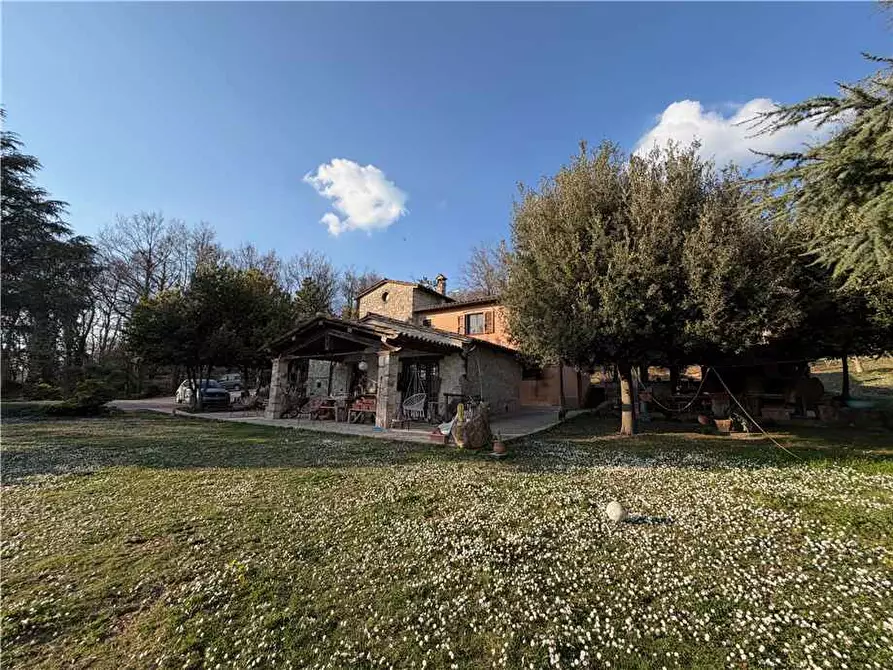 Immagine 3 di Villa in vendita  in Via SANTA MARIA a Gualdo Cattaneo