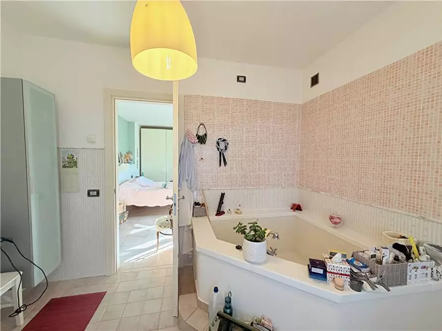 Immagine 30 di Villa in vendita  in Via San Bernardino, 22 a Bettona
