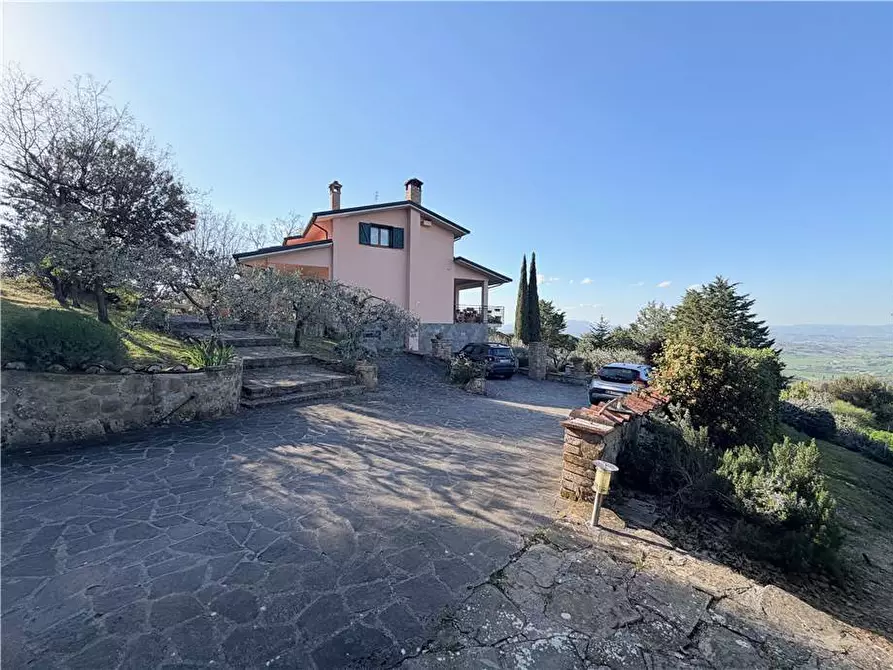 Immagine 4 di Villa in vendita  in Via San Bernardino, 22 a Bettona