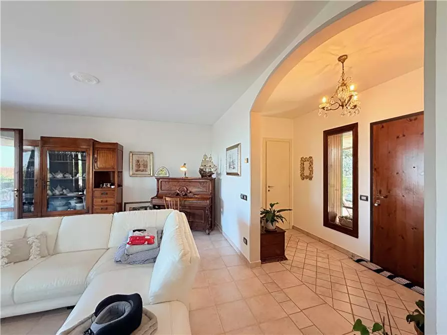 Immagine 9 di Villa in vendita  in Via San Bernardino, 22 a Bettona
