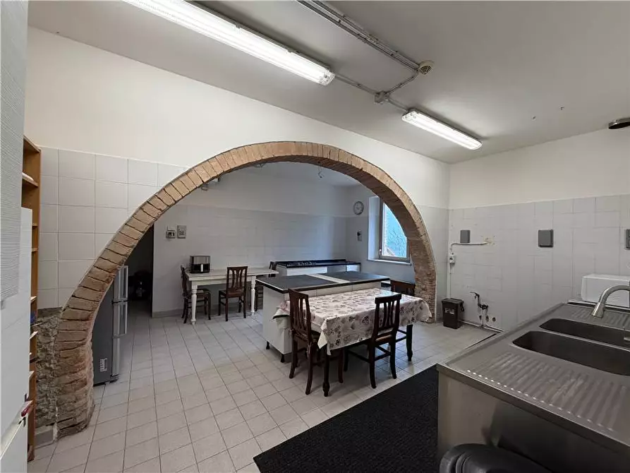 Immagine 15 di Rustico / casale in vendita  in Via Loretto, 6 a Todi