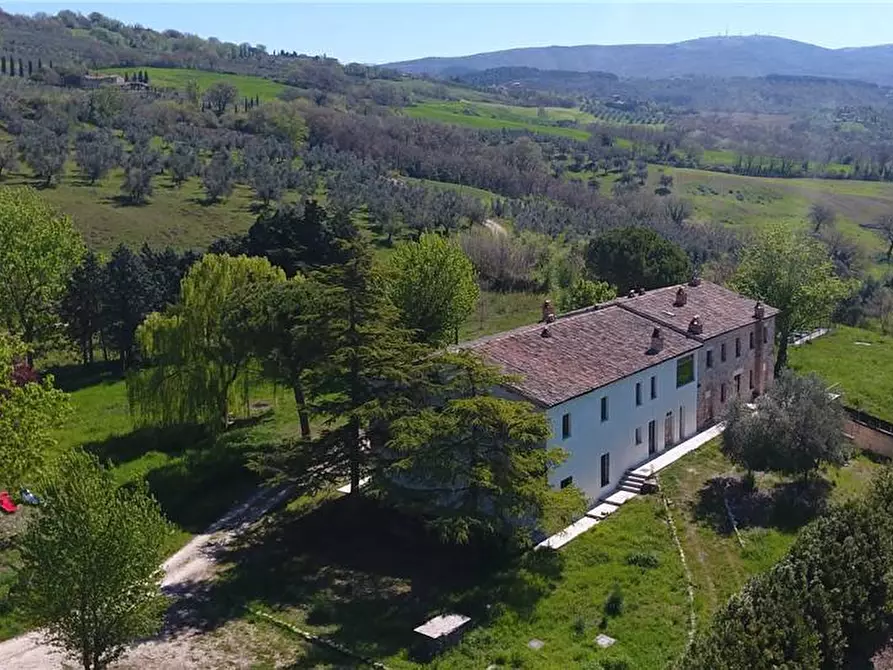 Immagine 2 di Rustico / casale in vendita  in Via Loretto, 6 a Todi