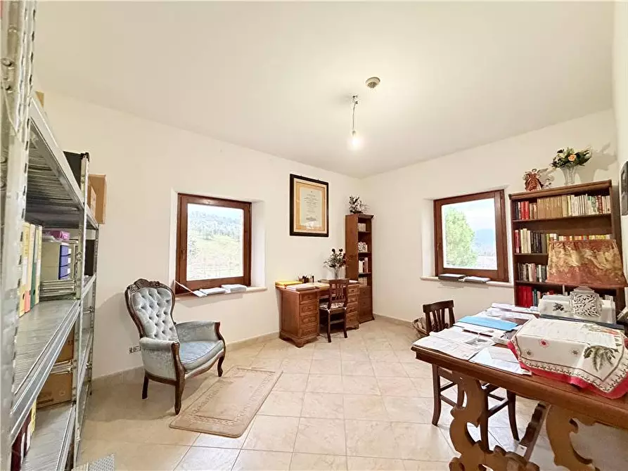Immagine 22 di Rustico / casale in vendita  in Via Loretto, 6 a Todi