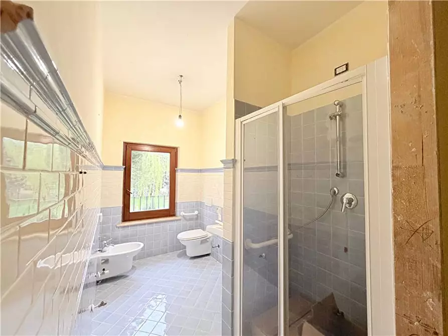 Immagine 26 di Rustico / casale in vendita  in Via Loretto, 6 a Todi