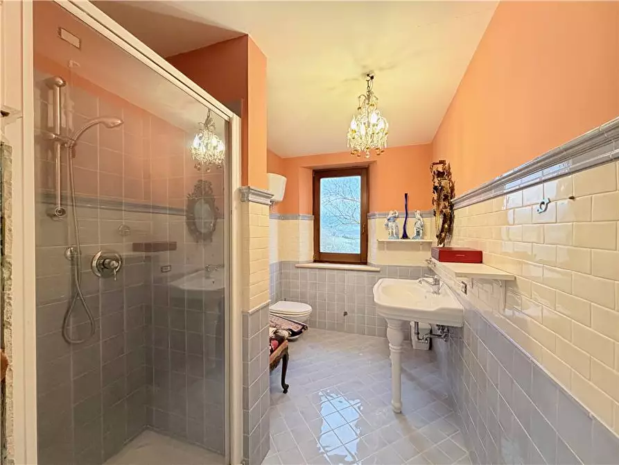 Immagine 28 di Rustico / casale in vendita  in Via Loretto, 6 a Todi