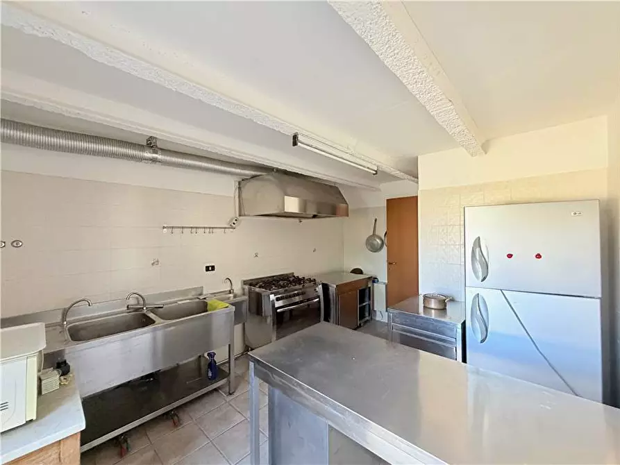 Immagine 14 di Villa in vendita  in Voc. Selvetta a Cannara