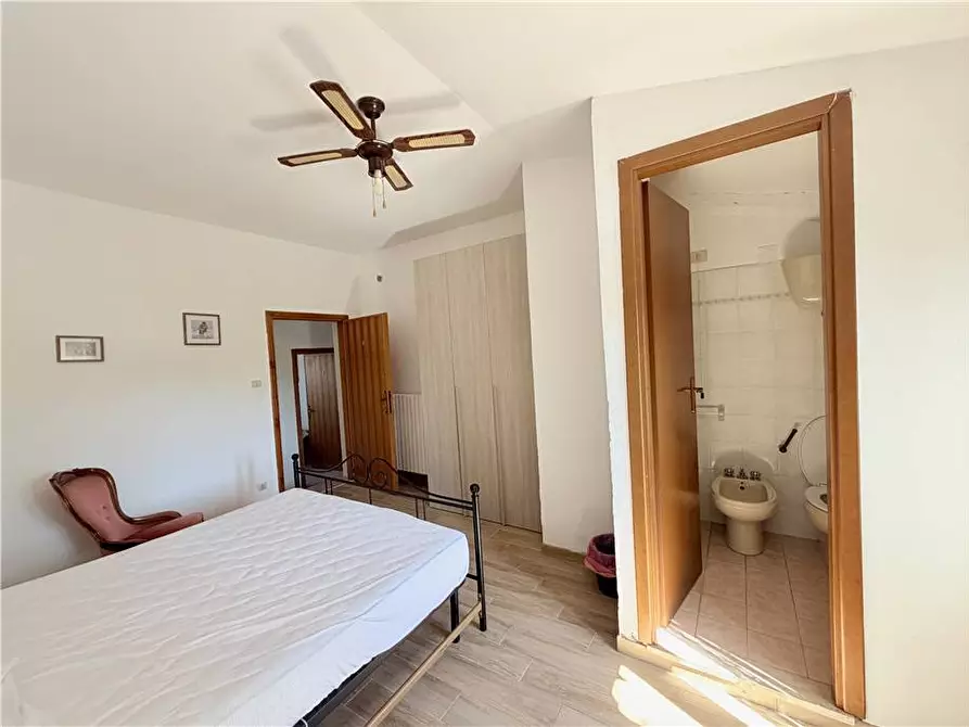Immagine 25 di Villa in vendita  in Voc. Selvetta a Cannara