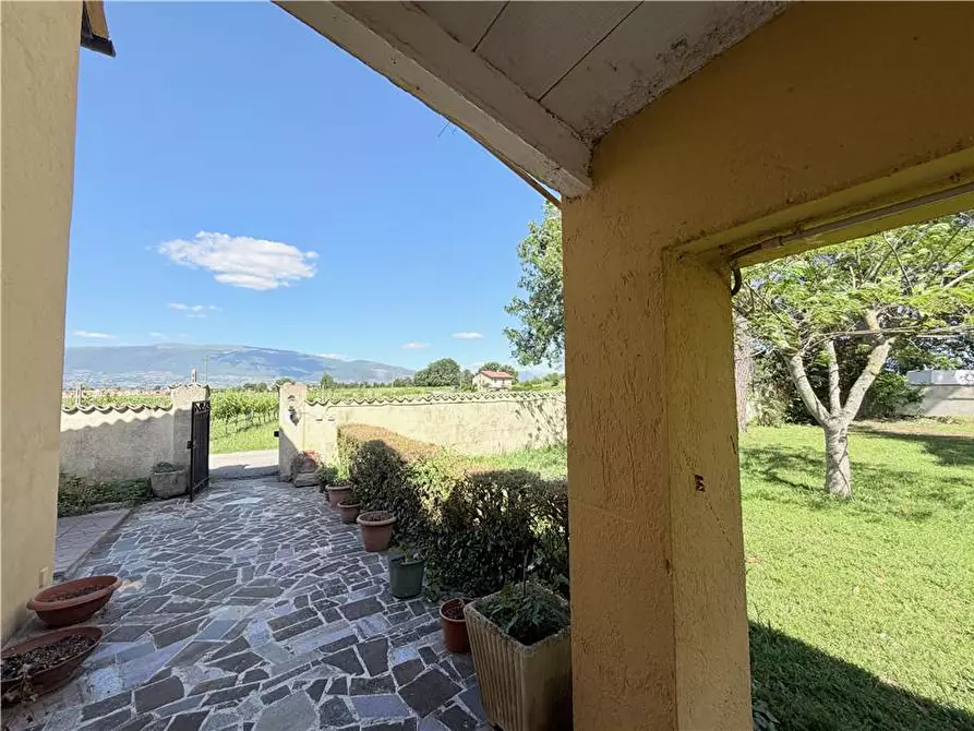 Immagine 32 di Villa in vendita  in Voc. Selvetta a Cannara