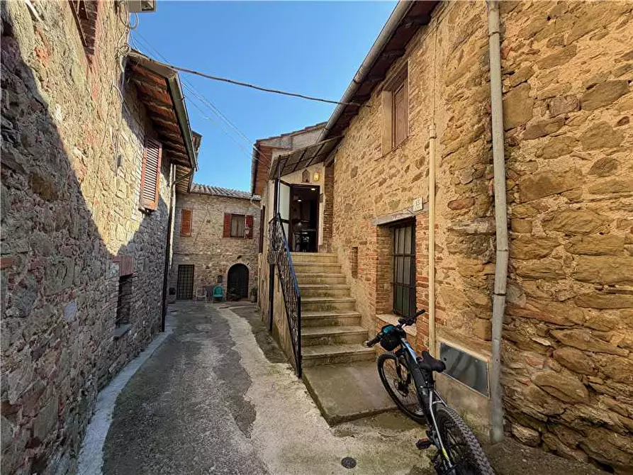 Immagine 2 di Appartamento in vendita  in Fraz. San Martino Dei Colli, 488 a Perugia
